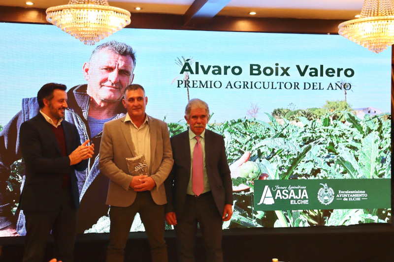 Más de 200 agricultores y representantes del sector asisten a la 20ª edición de la Nit del Camp d’Elx