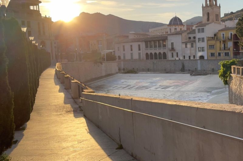 La Confederación Hidrográfica cerrará el grifo del río Segura en su paso por Orihuela a partir del lunes para reparar una compuerta